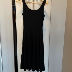 Black dress with pockets